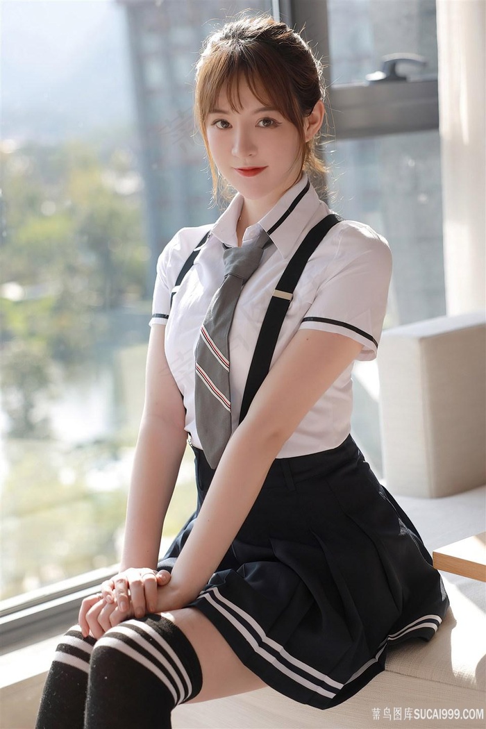 jk黑色丝袜美腿老师啪啪